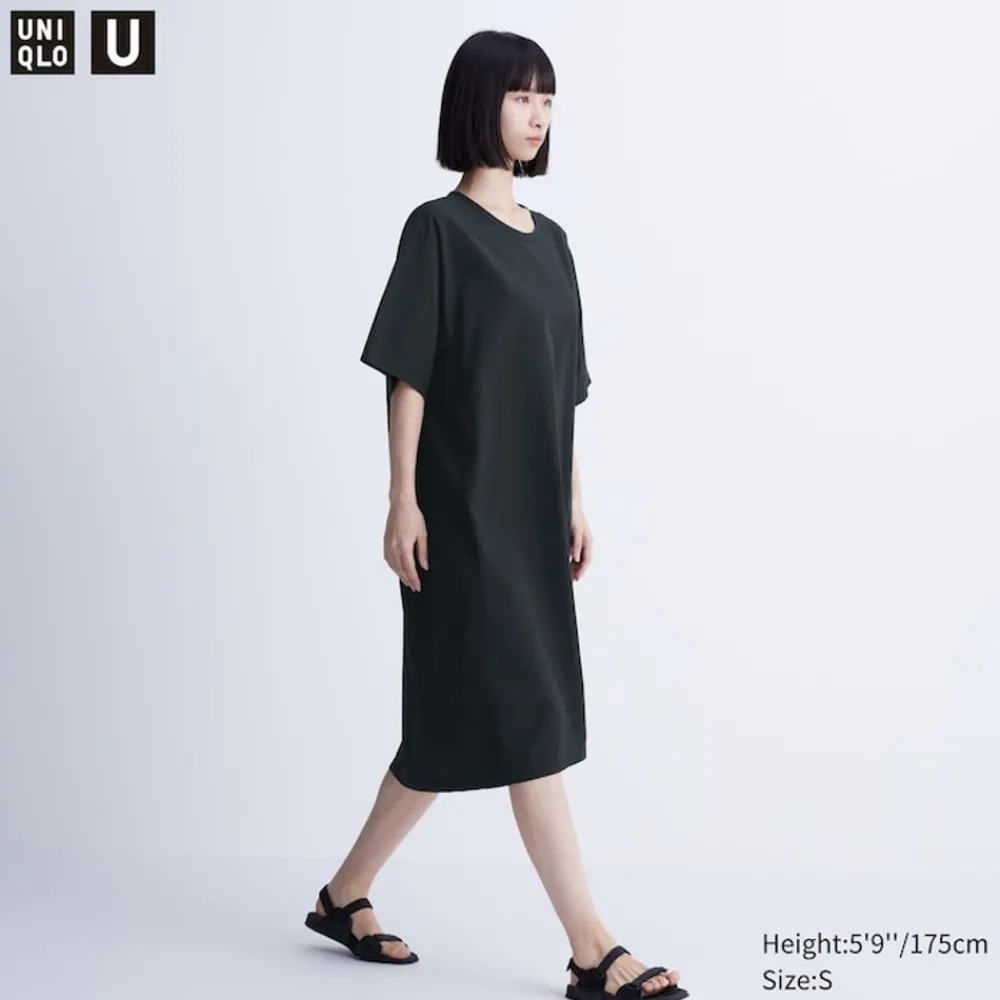 Kleider, Jumpsuits & Overalls*UNIQLO Abgerundetes Seersucker Kurzarm Kleid