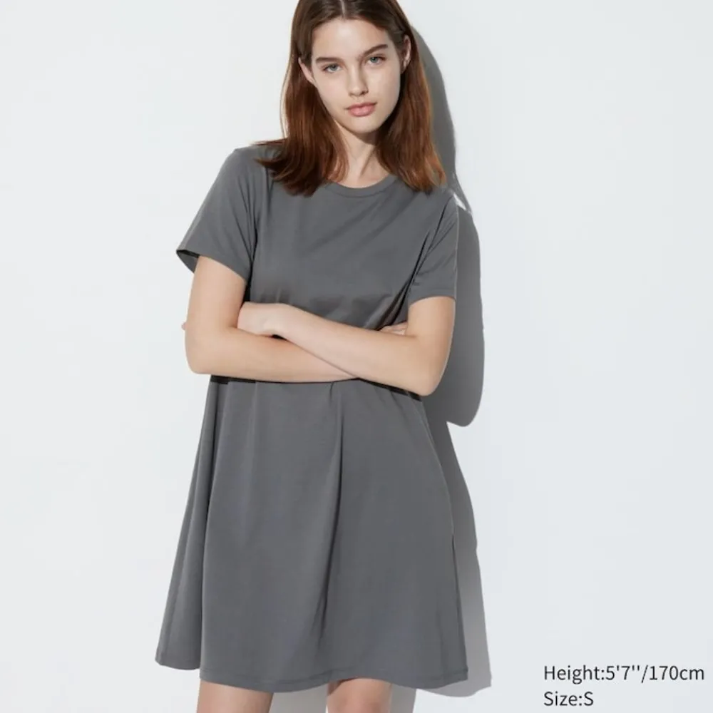 Kleider, Jumpsuits & Overalls*UNIQLO Airism Baumwolle Kurzarm Minikleid