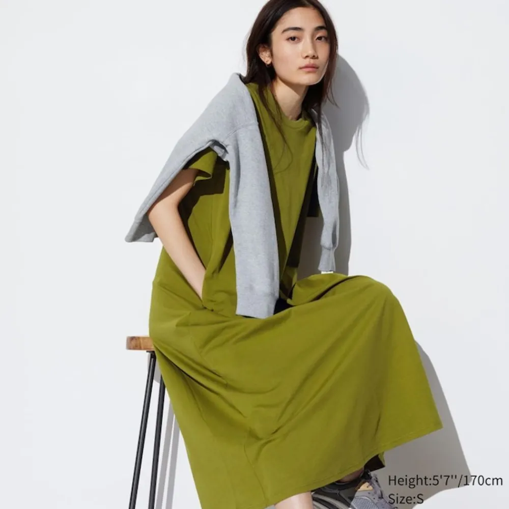 Kleider, Jumpsuits & Overalls*UNIQLO Airism Baumwolle T-Shirt-Kleid