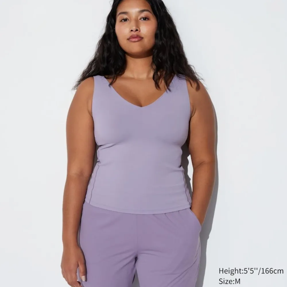 T-Shirts & Oberteile*UNIQLO Airism Bh-Tanktop Mit V-Ausschnitt