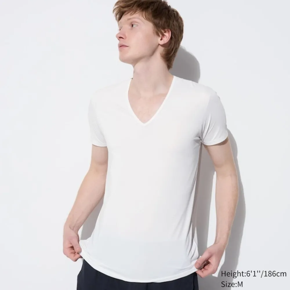 Loungewear & Pyjamas*UNIQLO Airism T-Shirt Mit V-Ausschnitt