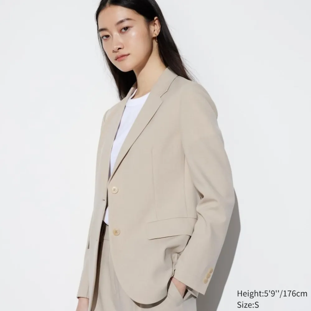 Mäntel, Jacken, Parka & Westen*UNIQLO Airsense Blazer