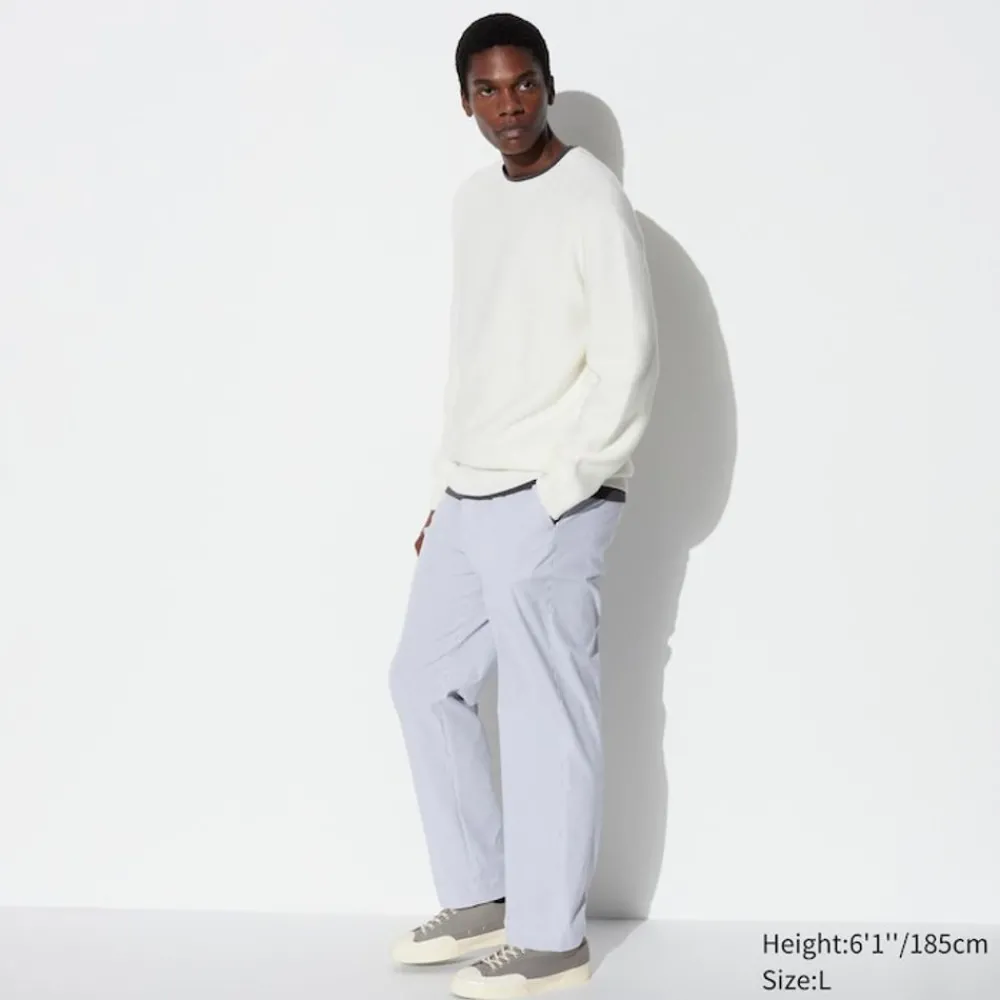 Hosen, Chinos & Jogginghosen*UNIQLO Airsense Seersucker Hose (Relaxed Fit) Blau