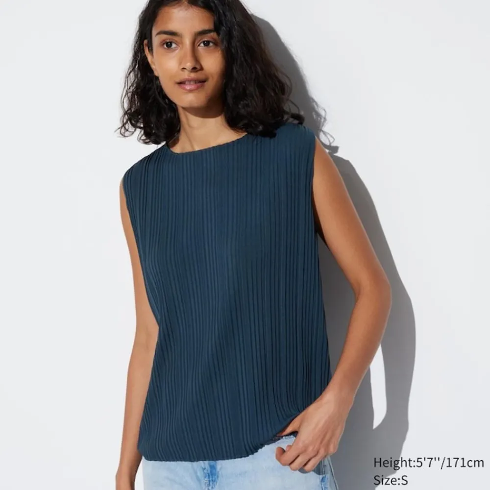 T-Shirts & Oberteile*UNIQLO Armelloses Plisseetop