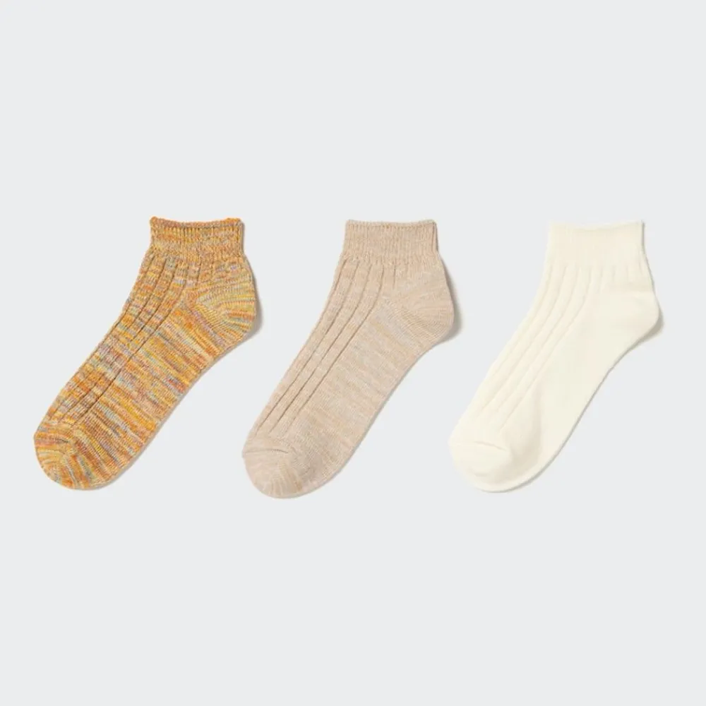 Socken, Strumpfhosen & Leggings*UNIQLO Buntgerippte Kurzsocken (3 Paar)