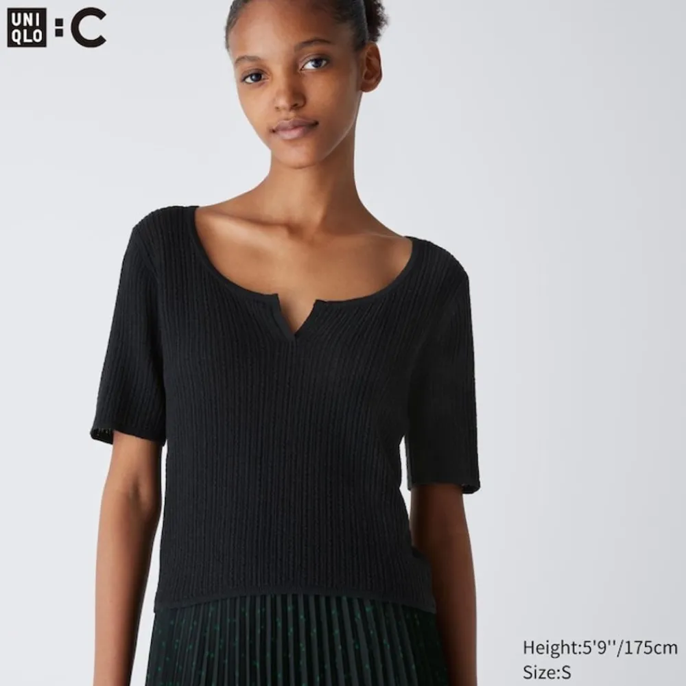 T-Shirts & Oberteile*UNIQLO Cropped Halbarm Pullover Mit Spitze Und Schlussellochausschnitt