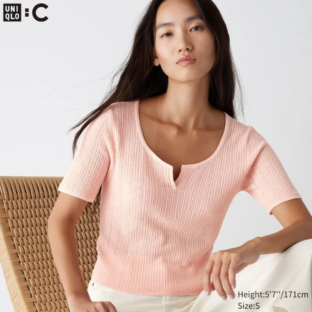 T-Shirts & Oberteile*UNIQLO Cropped Halbarm Pullover Mit Spitze Und Schlussellochausschnitt