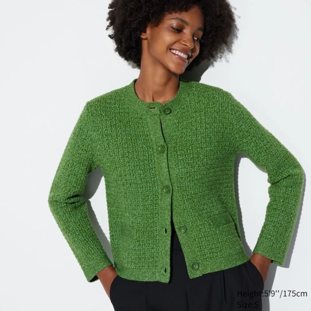 Pullover & Strickjacken*UNIQLO Cropped Strickjacke