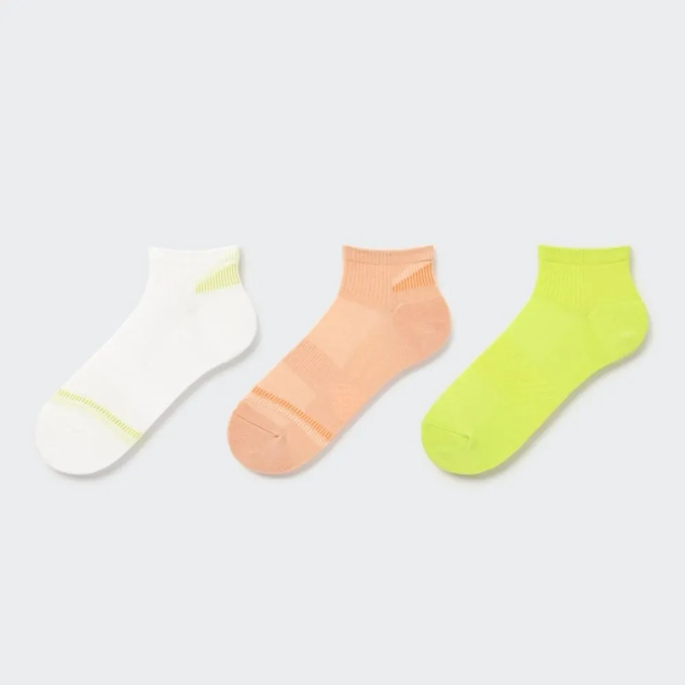 Socken, Strumpfhosen & Leggings*UNIQLO Gefutterte Sport Kurzsocken (3 Paar) Grauweis