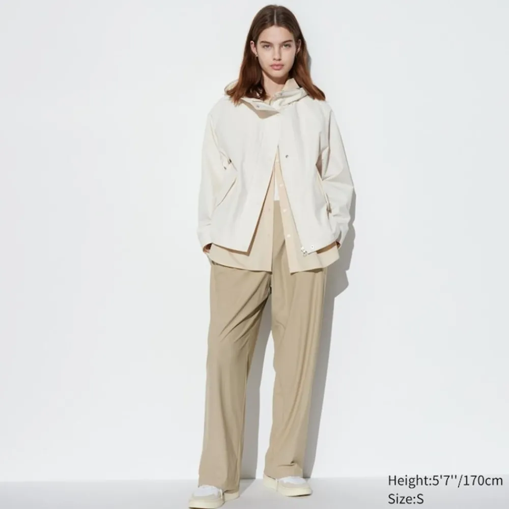 Hosen, Leggings & Jogginghosen*UNIQLO Gerade Ultra Stretch Airism Hose Mit Uv-Schutz (Wide Fit)