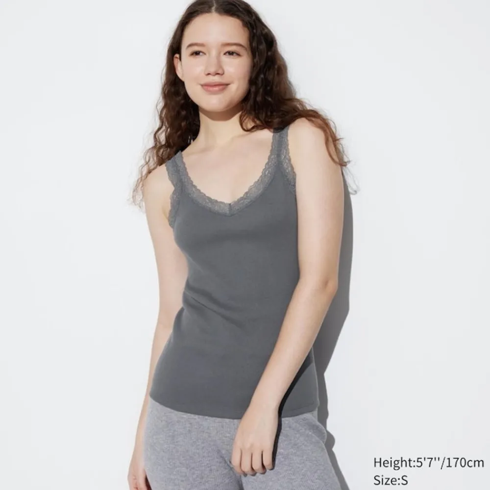 T-Shirts & Oberteile*UNIQLO Geripptes Tanktop Mit Spitze