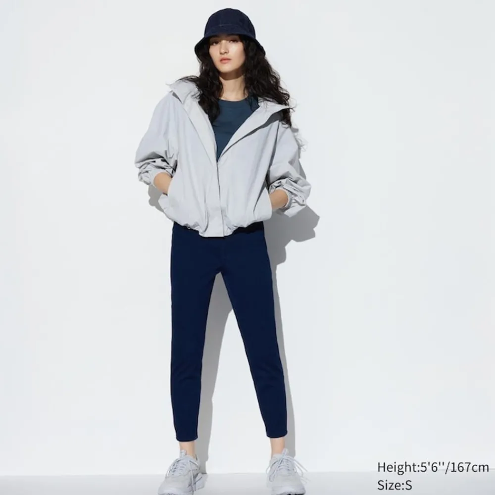Hosen, Leggings & Jogginghosen*UNIQLO High Waisted Ultra Stretch Cropped Denim Leggings Blau