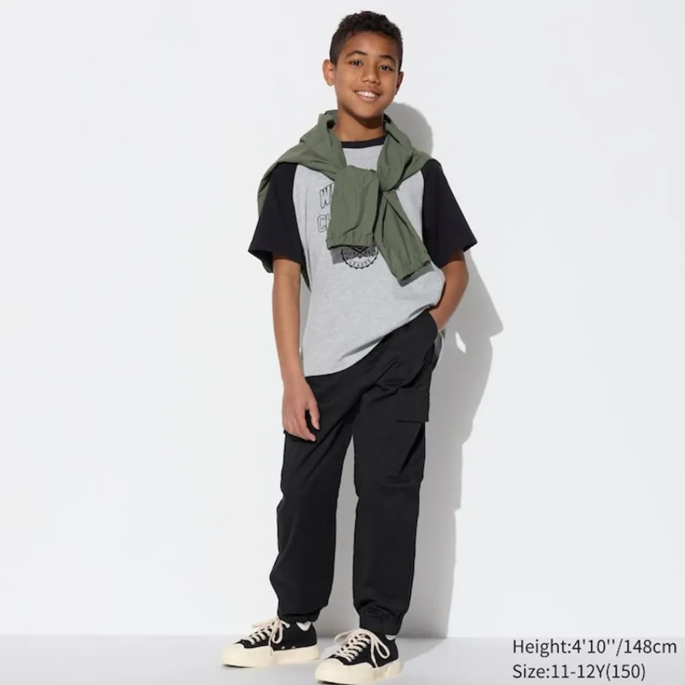 Hosen, Jogginghosen & Leggings*UNIQLO Kinder Ultra Stretch Cargo Jogginghose