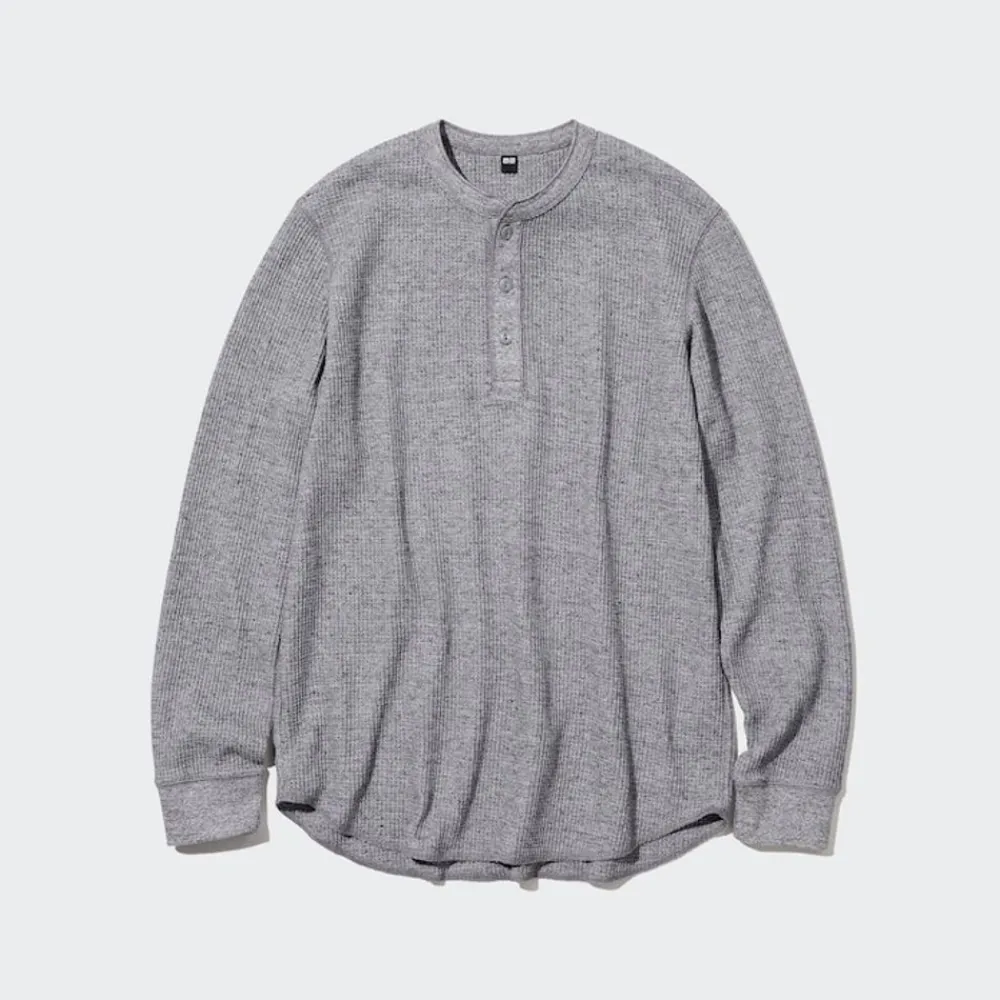 T-Shirts & Oberteile*UNIQLO Langarmshirt In Waffeloptik Mit Henley-Kragen
