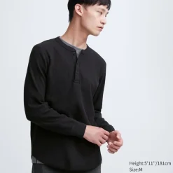 T-Shirts & Oberteile*UNIQLO Langarmshirt In Waffeloptik Mit Henley-Kragen