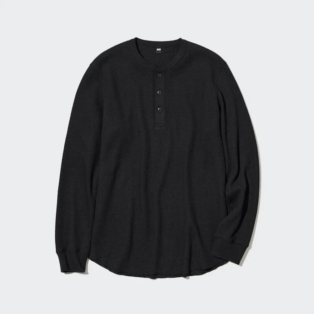 T-Shirts & Oberteile*UNIQLO Langarmshirt Mit Henley-Ausschnitt In Waffeloptik