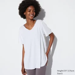 T-Shirts & Oberteile*UNIQLO Langes Nahtloses Airism T-Shirt Mit V-Ausschnitt