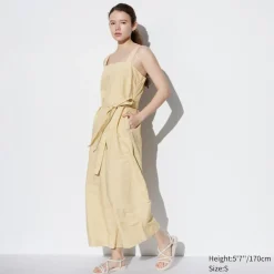 Kleider, Jumpsuits & Overalls*UNIQLO Leinenmix Jumpsuit