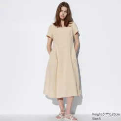 Kleider, Jumpsuits & Overalls*UNIQLO Leinenmix Kurzarm Kleid Mit Karree-Ausschnitt