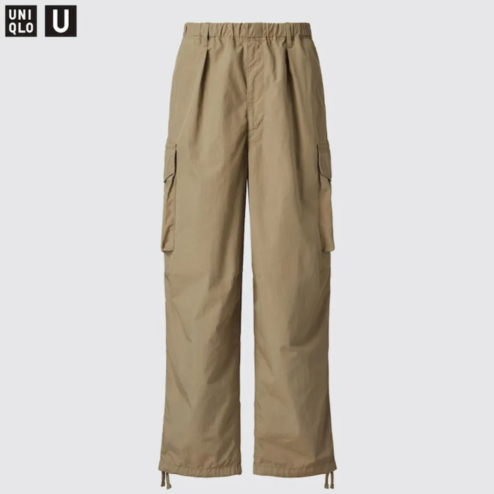 Hosen, Chinos & Jogginghosen*UNIQLO Parachute Cargohose (Wide Fit)