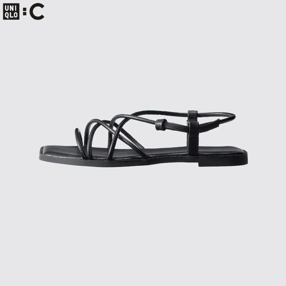 Accessoires & Taschen*UNIQLO Riemchensandalen