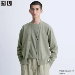 Pullover & Strickjacken*UNIQLO Strickjacke Mit V-Ausschnitt