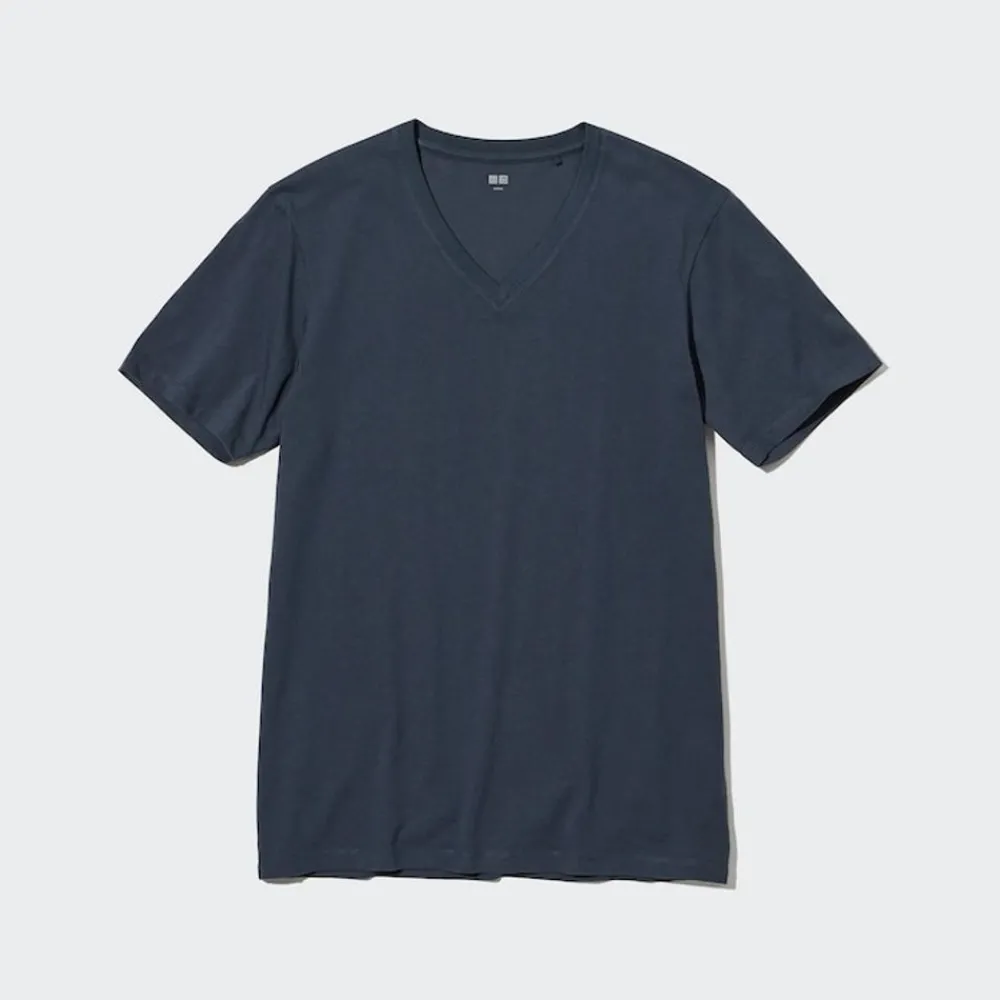 T-Shirts & Oberteile*UNIQLO 100% Supima Baumwolle T-Shirt Mit V-Ausschnitt