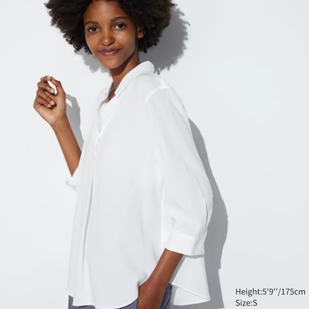 Hemden & Blusen*UNIQLO Viskose 3/4-Arm Bluse Mit Skipper-Kragen