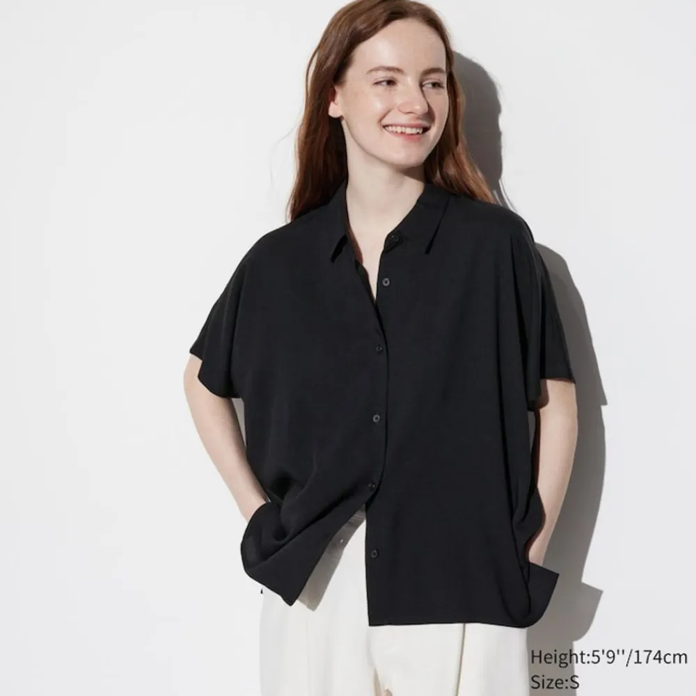 Hemden & Blusen*UNIQLO Viskose Kurzarm Bluse